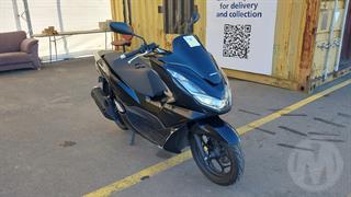 2024 Honda WW 160 Scooter Photo