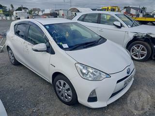 2014 Toyota Aqua Hatch Photo