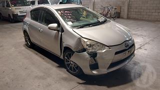 2014 Toyota Aqua Hybrid Hatch Photo