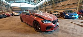 2021 BMW 5 Series M5 4.4PT/4WD/8AT/SL Sedan Photo
