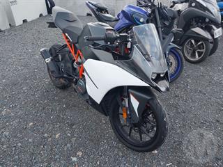 2023 KTM RC 390 Motorcycle Photo