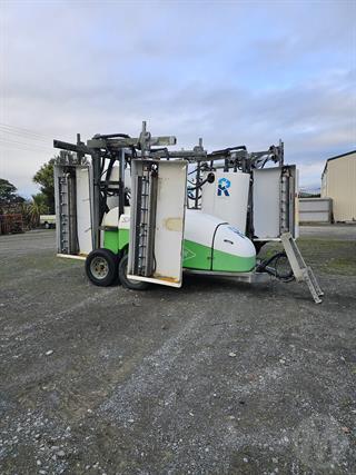 2016 FMR 2300RT Vineyard Sprayer Spray (Boom) Photo