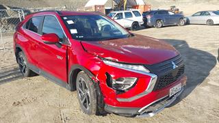 2023 Mitsubishi Eclipse Cross XLS PHEV/4WD/AT Station Wagon Photo