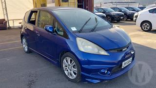 2010 Honda fit Hatch Photo
