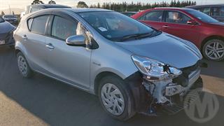 2016 Toyota Aqua Hatch Photo
