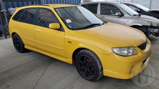 2001 Mazda Familia Station Wagon Photo