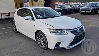 2014 Lexus CT200H Hybrid Hatch Photo