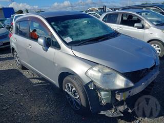 2006 Nissan Tiida Hatch Photo