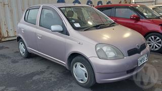 2000 Toyota Vitz Hatch Photo
