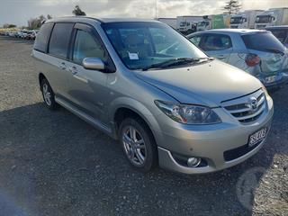 2004 Mazda MPV Station Wagon Photo