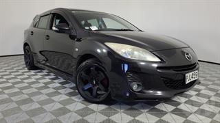 2013 Mazda Axela 5D Hatch Photo