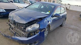 2010 Volkswagen Golf Hatch Photo