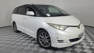 2006 Toyota Estima Station Wagon Photo