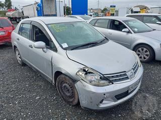 2011 Nissan Tiida Latio Sedan Photo
