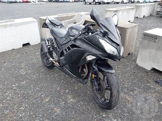 2013 Kawasaki ex 300a Motorcycle Photo