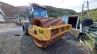 Sakai SV520DF Roller (Compactor) Photo