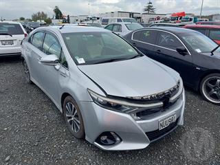 2014 Toyota SAI Sedan Photo