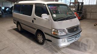 2000 Toyota Hiace Supercustom Van Photo