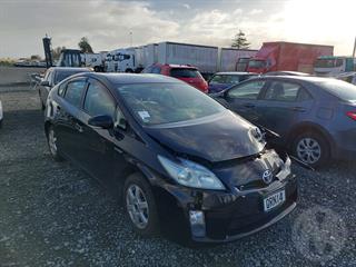 2010 Toyota Prius Hatch Photo