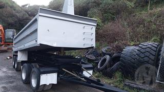 2015 Trailer MF King 4 Axle Tipper Tipping Trailer Photo