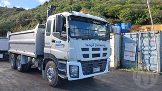 2015 Isuzu C Series CYZ400 Tipper Photo