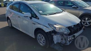 2013 Toyota Prius PHV Hatch Photo