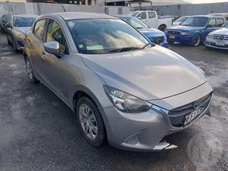 2015 Mazda Demio Hatch Photo