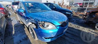 2004 Mazda Axela 1500 Hatch Photo