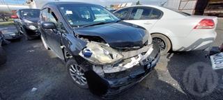 2006 Nissan Tiida Hatch Photo