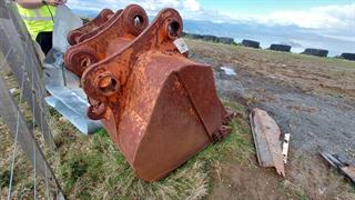 Bucket CAT 20T Excavator Excavator Attachments Photo