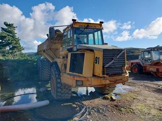 Volvo A25C Dump Truck Photo