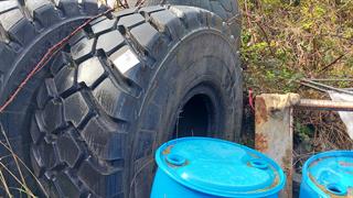 Boto GCB5 29.5R25 CAT 740 Tyre Dump Truck Photo