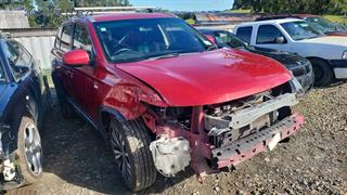 2018 Mitsubishi Outlander Manufactured 2018 Station Wagon Photo