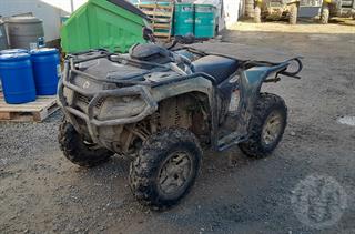 2023 can AM Outlander PRO XU HD7 Quad Bike Photo