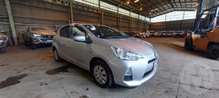 2014 Toyota Aqua 4D Hatch Photo