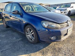 2009 Volkswagen Golf Hatch Photo