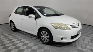 2010 Toyota Corolla 1.8P GX Hatch 5 6M 5D Hatch Photo