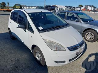 2005 Mitsubishi Colt Hatch Photo