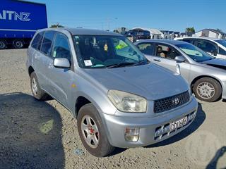 2003 Toyota RAV4 Station Wagon Photo