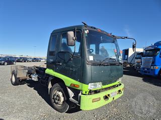2000 Isuzu FRR 500 Cab Chassis GVM 10,500kg Photo