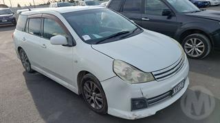 2006 Nissan Wingroad Rider Station Wagon Photo