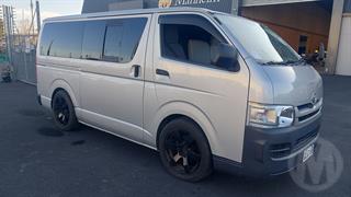 2010 Toyota Hiace 5D Window Van Photo