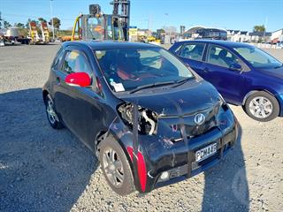 2011 Toyota IQ 1.3L Petrol Hatch Photo
