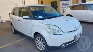 2008 Mazda Verisa Hatch Photo