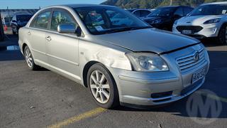 2005 Toyota Avensis 2.4 Sedan Photo