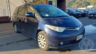 2009 Toyota Estima Station Wagon Photo