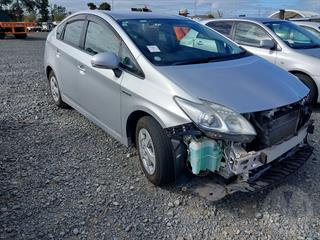 2010 Toyota Prius Hatch Photo