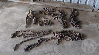 Chains Workshop Equipment Photo