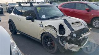 2007 MINI Cooper S Hatch Photo