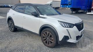 2023 Peugeot 2008 GT 1.2PT/8AT 2D Touring Photo